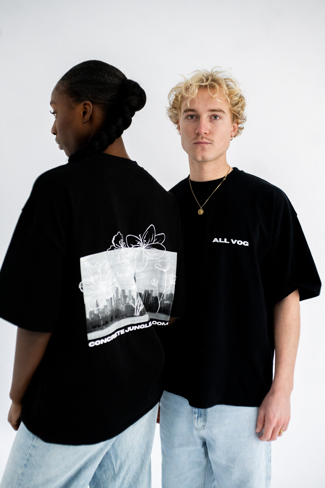 BLACK SKYLINE TEE