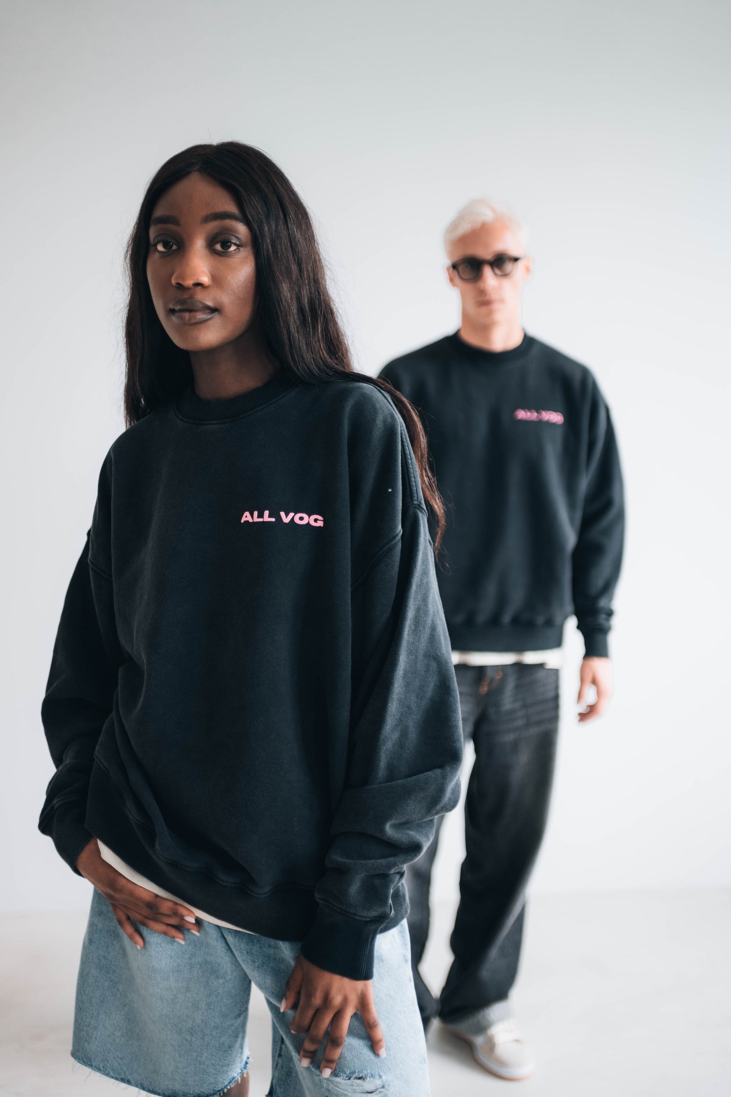 BUBBLEGUM CREWNECK